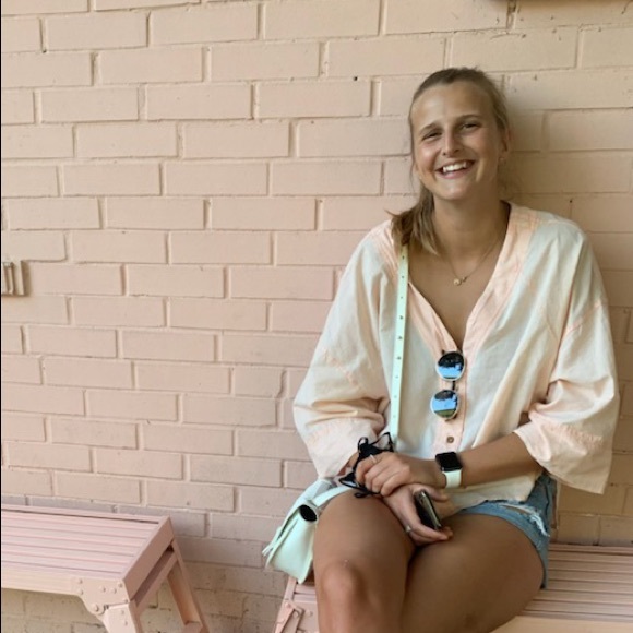 Meet your Posher, Rio - Picture 1 of 1